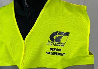 marquage DTF sur gilet de sécurité